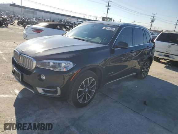 ✅ 2017 BMW X5 sDrive35i • VIN: 5UXKR2C39H0W43134 • Лот: 42946283. Опубликован ранее на Copart с пробегом 73 217 миль. Бесплатный доступ к архиву аукционных продаж из США и подробный отчёт об истории автомобиля на DreamBid. Изображение 1.