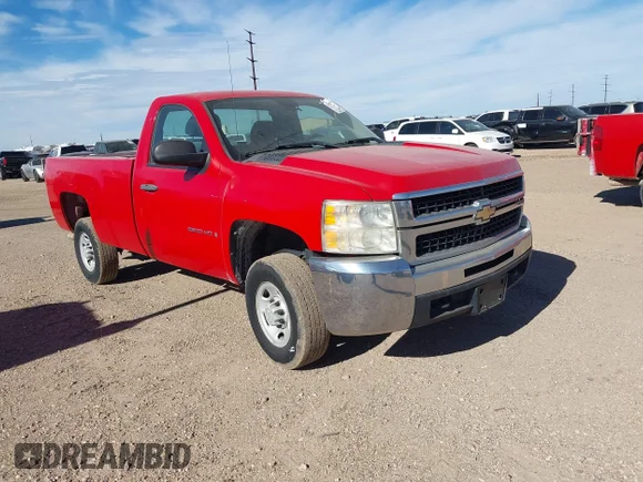✅ 2009 Chevrolet Silverado 2500HD Work Truck • VIN: 1GCHC44K59F159152 • Lot: 43473772. Wystawiony na IAAI z przebiegiem 151 389 mil. Bezpłatny archiwum sprzedaży aukcyjnych z USA i szczegółowy raport historii pojazdu na DreamBid. Zdjęcie 1.