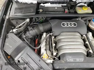 ✅ 2005 Audi A4 3.0L • VIN: WAULT68EX5A061913 • Lot: 85718544. Wystawiony na Copart z przebiegiem 113 629 mil. Bezpłatny archiwum sprzedaży aukcyjnych z USA i szczegółowy raport historii pojazdu na DreamBid. Zdjęcie 13.