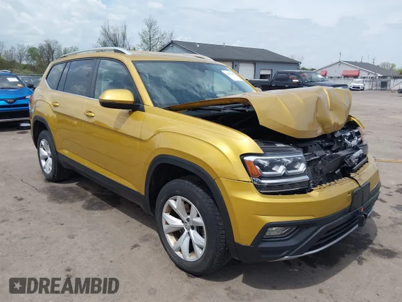 ✅ 2018 Volkswagen Atlas SE • VIN: 1V2LR2CA9JC555322 • Lot: 44952668. Listed on IAAI with 96,695 mi. Free auction sales archive from the USA and detailed vehicle history report at DreamBid. Image 1.