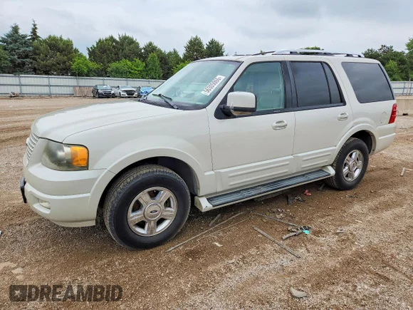 ✅ 2006 Ford Expedition Limited • VIN: 1FMFU19566LA09825 • Лот: 56305066. Опубліковано раніше на Copart з пробігом 131 645 миль. Безкоштовний доступ до архіву аукціонних продажів зі США та докладний звіт про історію автомобіля на DreamBid. Зображення 1.