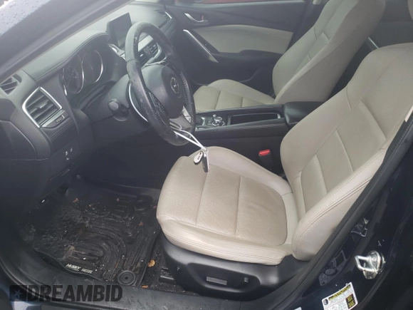 ✅ 2016 Mazda 6 i Touring • VIN: JM1GJ1V58G1446925 • Lot: 70002632. Wystawiony na Copart z przebiegiem 95 890 mil. Bezpłatny archiwum sprzedaży aukcyjnych z USA i szczegółowy raport historii pojazdu na DreamBid. Zdjęcie 7.