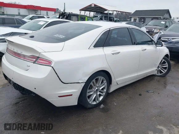 ✅ 2016 Lincoln MKZ • VIN: 3LN6L2GK9GR614779 • Lot: 44161580. Listed on IAAI with 188,877 mi. Free auction sales archive from the USA and detailed vehicle history report at DreamBid. Image 4.
