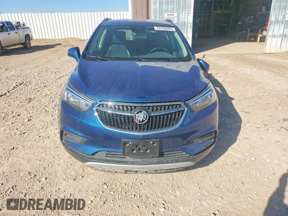✅ 2020 Buick Encore Preferred • VIN: KL4CJESB9LB053059 • Lot: 79758285. Wystawiony na Copart z przebiegiem 73 405 mil. Bezpłatny archiwum sprzedaży aukcyjnych z USA i szczegółowy raport historii pojazdu na DreamBid. Zdjęcie 5.