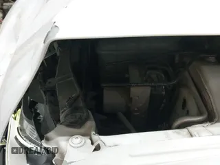 ✅ 2014 Audi A4 Premium Plus • VIN: WAUFFAFL2EA066368 • Лот: 43505189. Опубликован ранее на IAAI с пробегом 179 035 миль. Бесплатный доступ к архиву аукционных продаж из США и подробный отчёт об истории автомобиля на DreamBid. Изображение 18.