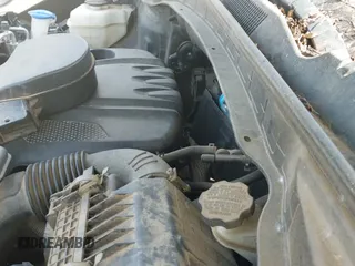 ✅ 2014 Hyundai Santa Fe • VIN: 5XYZU3LB7EG127100 • Lot: 43396779. Listed on IAAI with 228,973 mi. Free auction sales archive from the USA and detailed vehicle history report at DreamBid. Image 12.