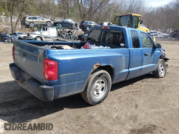 ✅ 2006 Dodge Dakota ST • VIN: 1D7HE22K86S609578 • Lot: 44701486. Wystawiony na IAAI z przebiegiem 119 597 mil. Bezpłatny archiwum sprzedaży aukcyjnych z USA i szczegółowy raport historii pojazdu na DreamBid. Zdjęcie 4.