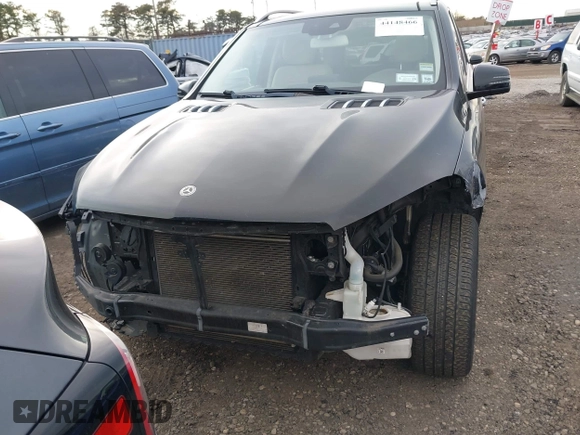 ✅ 2018 Mercedes-Benz GLE 350 • VIN: 4JGDA5HB9JB145038 • Lot: 44148466. Wystawiony na IAAI z przebiegiem 99 483 mil. Bezpłatny archiwum sprzedaży aukcyjnych z USA i szczegółowy raport historii pojazdu na DreamBid. Zdjęcie 6.