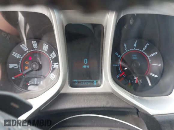 ✅ 2010 Chevrolet Camaro 2LT • VIN: 2G1FC1EV4A9176108 • Lot: 45082463. Wystawiony na IAAI z przebiegiem 233 257 mil. Bezpłatny archiwum sprzedaży aukcyjnych z USA i szczegółowy raport historii pojazdu na DreamBid. Zdjęcie 7.