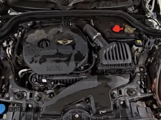 ✅ 2016 MINI Hardtop • VIN: WMWXP5C57G3B15444 • Lot: 81336585. Listed on Copart with 97,309 mi. Free auction sales archive from the USA and detailed vehicle history report at DreamBid. Image 14.