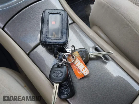 ✅ 2003 Toyota Highlander • VIN: JTEHF21A830148482 • Lot: 42913972. Wystawiony na IAAI z przebiegiem 193 863 mil. Bezpłatny archiwum sprzedaży aukcyjnych z USA i szczegółowy raport historii pojazdu na DreamBid. Zdjęcie 11.