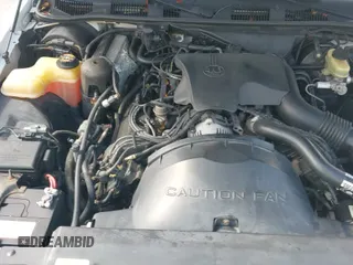 ✅ 1996 Mercury Grand Marquis GS • VIN: 2MELM74W9TX692417 • Lot: 42192597. Wystawiony na IAAI z przebiegiem 122 417 mil. Bezpłatny archiwum sprzedaży aukcyjnych z USA i szczegółowy raport historii pojazdu na DreamBid. Zdjęcie 12.