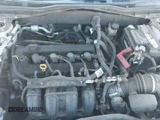 ✅ 2010 Ford Fusion SE • VIN: 3FAHP0HA8AR196577 • Lot: 43669972. Wystawiony na IAAI z przebiegiem 243 646 mil. Bezpłatny archiwum sprzedaży aukcyjnych z USA i szczegółowy raport historii pojazdu na DreamBid. Zdjęcie 12.