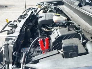 ✅ 2019 Nissan Pathfinder S • VIN: 5N1DR2MM1KC623530 • Lot: 41653064. Listed on IAAI with 87,447 mi. Free auction sales archive from the USA and detailed vehicle history report at DreamBid. Image 19.