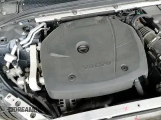 ✅ 2019 Volvo S60 Inscription • VIN: 7JRA22TL3KG003888 • Lot: 56118535. Wystawiony na Copart z przebiegiem 86 308 mil. Bezpłatny archiwum sprzedaży aukcyjnych z USA i szczegółowy raport historii pojazdu na DreamBid. Zdjęcie 13.