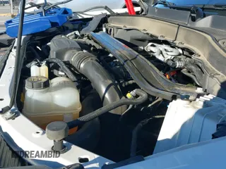 ✅ 2022 Ford Explorer Platinum • VIN: 1FM5K8HC3NGB99570 • Lot: 43578497. Wystawiony na IAAI z przebiegiem 76 910 mil. Bezpłatny archiwum sprzedaży aukcyjnych z USA i szczegółowy raport historii pojazdu na DreamBid. Zdjęcie 19.