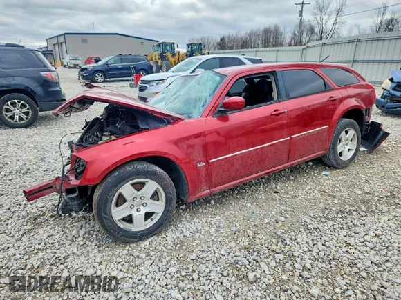 ✅ 2006 Dodge Magnum • VIN: 2D4FV47V26H428180 • Lot: 47730886. Wystawiony na Copart z przebiegiem Nie podano. Bezpłatny archiwum sprzedaży aukcyjnych z USA i szczegółowy raport historii pojazdu na DreamBid. Zdjęcie 1.