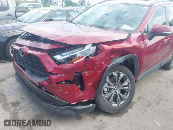 ✅ 2025 Toyota RAV4 Hybrid XLE Premium • VIN: 4T3B6RFV2SU179025 • Лот: 45259321. Опубликован ранее на IAAI с пробегом 27 865 миль. Бесплатный доступ к архиву аукционных продаж из США и подробный отчёт об истории автомобиля на DreamBid. Изображение 5.