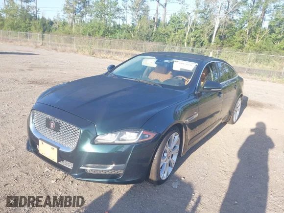 ✅ 2017 Jaguar XJ Portfolio • VIN: SAJWJ2GD5H8W04668 • Лот: 44874256. Опубліковано раніше на IAAI з пробігом 97 210 миль. Безкоштовний доступ до архіву аукціонних продажів зі США та докладний звіт про історію автомобіля на DreamBid. Зображення 2.