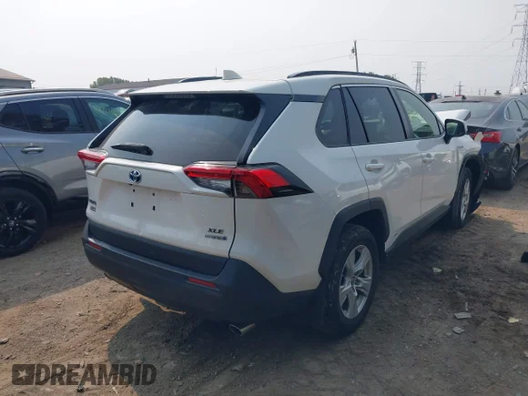 ✅ 2020 Toyota RAV4 Hybrid XLE • VIN: JTMRWRFV8LD060263 • Lot: 43151177. Listed on IAAI with 114,184 mi. Free auction sales archive from the USA and detailed vehicle history report at DreamBid. Image 4.