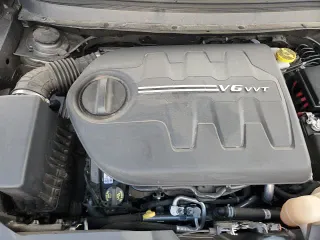 ✅ 2021 Jeep Cherokee Limited • VIN: 1C4PJMDX9MD236574 • Lot: 92167935. Wystawiony na Copart z przebiegiem 34 959 mil. Bezpłatny archiwum sprzedaży aukcyjnych z USA i szczegółowy raport historii pojazdu na DreamBid. Zdjęcie 14.