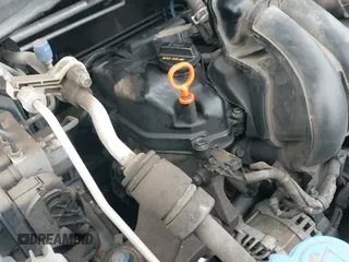 ✅ 2015 Honda Fit EX-L • VIN: 3HGGK5H84FM740481 • Лот: 43764550. Опубликован ранее на IAAI с пробегом 226 850 миль. Бесплатный доступ к архиву аукционных продаж из США и подробный отчёт об истории автомобиля на DreamBid. Изображение 19.