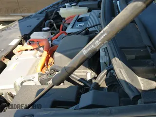 ✅ 2016 Lexus NX 300h • VIN: JTJYWRBZ1G2009917 • Lot: 42553858. Listed on IAAI with 138,106 mi. Free auction sales archive from the USA and detailed vehicle history report at DreamBid. Image 17.