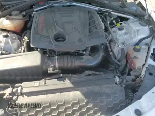 ✅ 2018 Alfa Romeo Giulia • VIN: ZARFAEBN4J7582423 • Lot: 84273575. Wystawiony na Copart z przebiegiem 63 674 mil. Bezpłatny archiwum sprzedaży aukcyjnych z USA i szczegółowy raport historii pojazdu na DreamBid. Zdjęcie 15.