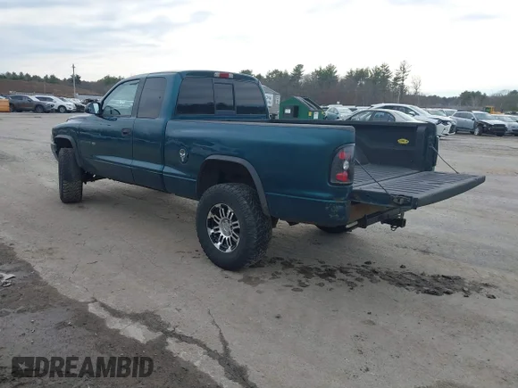 ✅ 1998 Dodge Dakota SLT • VIN: 1B7GG22XXWS625292 • Lot: 41704917. Wystawiony na IAAI z przebiegiem 158 629 mil. Bezpłatny archiwum sprzedaży aukcyjnych z USA i szczegółowy raport historii pojazdu na DreamBid. Zdjęcie 3.