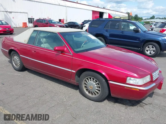 ✅ 2002 Cadillac Eldorado ESC • VIN: 1G6EL12YX2B100395 • Лот: 45162244. Опубликован ранее на IAAI с пробегом 130 262 миль. Бесплатный доступ к архиву аукционных продаж из США и подробный отчёт об истории автомобиля на DreamBid. Изображение 1.