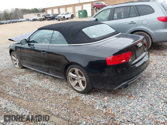 ✅ 2016 Audi A5 Premium Plus • VIN: WAUM2AFH1GN002932 • Lot: 43768598. Wystawiony na IAAI z przebiegiem 88 894 mil. Bezpłatny archiwum sprzedaży aukcyjnych z USA i szczegółowy raport historii pojazdu na DreamBid. Zdjęcie 3.