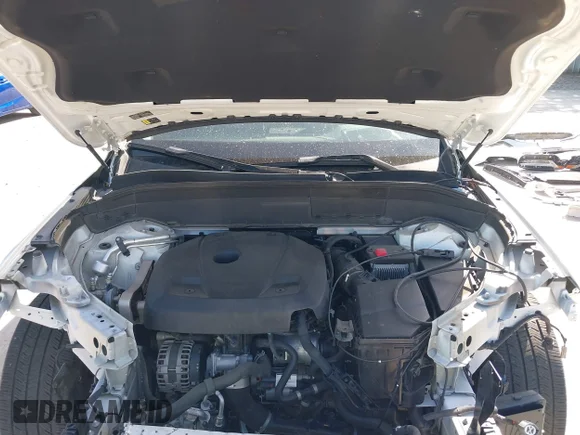 ✅ 2021 Volvo XC90 Momentum • VIN: YV4A221K1M1691482 • Lot: 42778819. Wystawiony na IAAI z przebiegiem 82 079 mil. Bezpłatny archiwum sprzedaży aukcyjnych z USA i szczegółowy raport historii pojazdu na DreamBid. Zdjęcie 10.