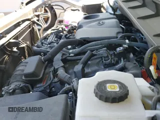 ✅ 2024 Toyota Highlander Hybrid XLE • VIN: 5TDKARAH3RS024463 • Lot: 42456746. Listed on IAAI with 24,493 mi. Free auction sales archive from the USA and detailed vehicle history report at DreamBid. Image 19.