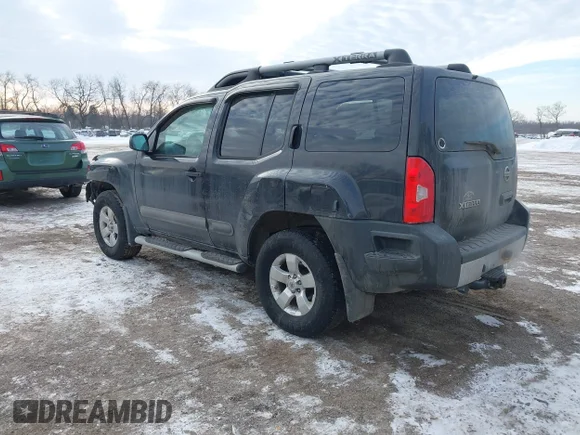 ✅ 2011 Nissan Xterra S • VIN: 5N1AN0NW0BC502667 • Lot: 44303257. Listed on IAAI with 154,058 mi. Free auction sales archive from the USA and detailed vehicle history report at DreamBid. Image 3.