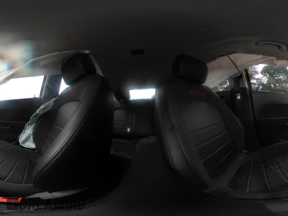 ✅ 2020 Chevrolet Sonic Premier • VIN: 1G1JF6SB5L4110309 • Lot: 42639348. Wystawiony na IAAI z przebiegiem 27 896 mil. Bezpłatny archiwum sprzedaży aukcyjnych z USA i szczegółowy raport historii pojazdu na DreamBid. Zdjęcie 18.