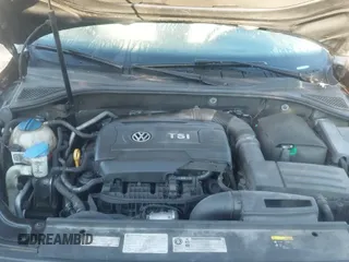 ✅ 2016 Volkswagen Passat SE • VIN: 1VWBT7A37GC017398 • Lot: 43498476. Wystawiony na IAAI z przebiegiem 200 382 mil. Bezpłatny archiwum sprzedaży aukcyjnych z USA i szczegółowy raport historii pojazdu na DreamBid. Zdjęcie 21.