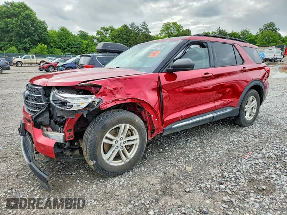 ✅ 2020 Ford Explorer XLT • VIN: 1FMSK7DHXLGA80068 • Lot: 54762446. Wystawiony na Copart z przebiegiem 123 728 mil. Bezpłatny archiwum sprzedaży aukcyjnych z USA i szczegółowy raport historii pojazdu na DreamBid. Zdjęcie 1.