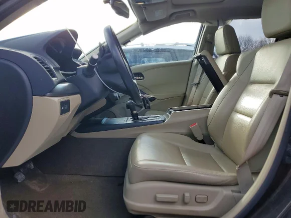 ✅ 2017 Acura RDX • VIN: 5J8TB4H34HL027761 • Lot: 73070015. Wystawiony na Copart z przebiegiem 85 773 mil. Bezpłatny archiwum sprzedaży aukcyjnych z USA i szczegółowy raport historii pojazdu na DreamBid. Zdjęcie 7.