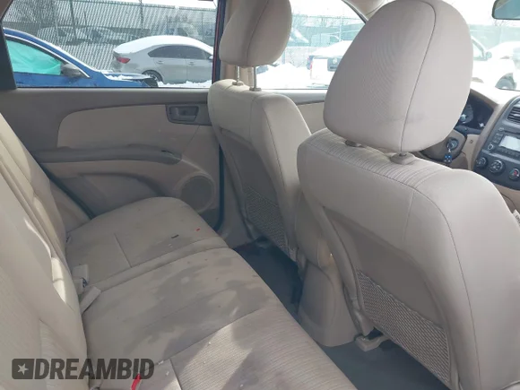 ✅ 2009 Kia Sportage LX • VIN: KNDJF724697558385 • Lot: 44253320. Wystawiony na IAAI z przebiegiem 89 730 mil. Bezpłatny archiwum sprzedaży aukcyjnych z USA i szczegółowy raport historii pojazdu na DreamBid. Zdjęcie 8.