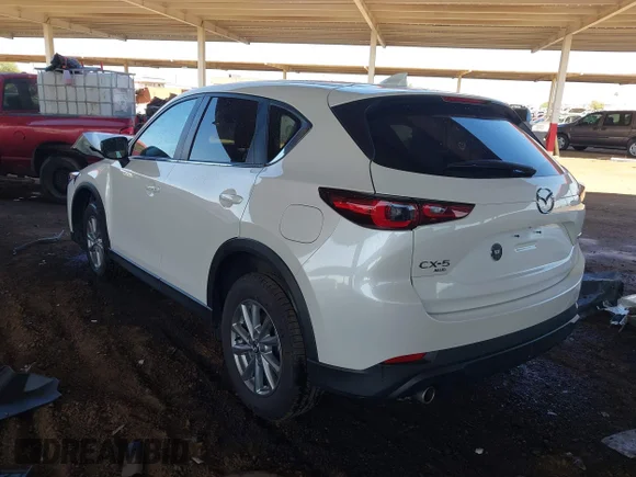 ✅ 2022 Mazda CX-5 S Preferred • VIN: JM3KFBCM9N1550503 • Lot: 43818158. Wystawiony na IAAI z przebiegiem 35 605 mil. Bezpłatny archiwum sprzedaży aukcyjnych z USA i szczegółowy raport historii pojazdu na DreamBid. Zdjęcie 3.