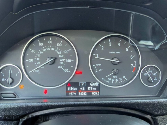 ✅ 2013 BMW 3 Series 328i xDrive • VIN: WBA3B5C57DF596364 • Lot: 49169326. Wystawiony na Copart z przebiegiem 84 352 mil. Bezpłatny archiwum sprzedaży aukcyjnych z USA i szczegółowy raport historii pojazdu na DreamBid. Zdjęcie 8.