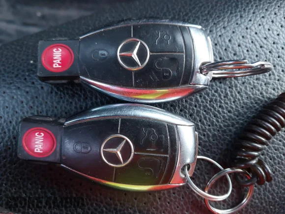 ✅ 2008 Mercedes-Benz C 300 Sport • VIN: WDDGF81X38F099239 • Lot: 44044534. Wystawiony na IAAI z przebiegiem Nie podano. Bezpłatny archiwum sprzedaży aukcyjnych z USA i szczegółowy raport historii pojazdu na DreamBid. Zdjęcie 11.