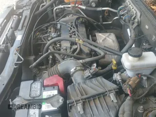 ✅ 2008 Ford Escape XLS • VIN: 1FMCU02Z48KC68171 • Lot: 42684487. Listed on IAAI with 298,480 mi. Free auction sales archive from the USA and detailed vehicle history report at DreamBid. Image 12.