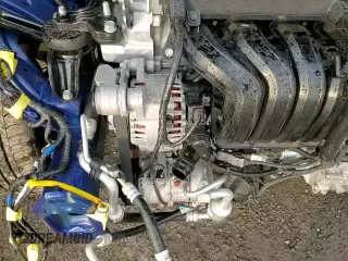 ✅ 2024 Hyundai Venue Limited • VIN: KMHRC8A39RU299642 • Lot: 42572485. Listed on Copart with 3,947 mi. Free auction sales archive from the USA and detailed vehicle history report at DreamBid. Image 15.