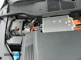 ✅ 2021 Audi e-tron Sportback Premium Plus • VIN: WA12AAGE3MB000740 • Lot: 61276315. Listed on Copart with 51,527 mi. Free auction sales archive from the USA and detailed vehicle history report at DreamBid. Image 17.