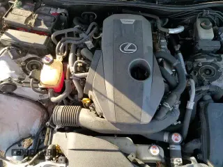 ✅ 2018 Lexus IS 300 • VIN: JTHBA1D2XJ5079932 • Lot: 91569715. Listed on Copart with 111,039 mi. Free auction sales archive from the USA and detailed vehicle history report at DreamBid. Image 16.