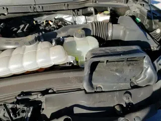 ✅ 2024 Ford F-150 XLT • VIN: 1FTFW3LDXRFA75775 • Лот: 92502535. Опубликован ранее на Copart с пробегом 41 428 миль. Бесплатный доступ к архиву аукционных продаж из США и подробный отчёт об истории автомобиля на DreamBid. Изображение 13.