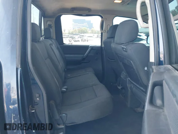 ✅ 2008 Nissan Titan XE • VIN: 1N6AA07D08N310705 • Lot: 42278483. Wystawiony na IAAI z przebiegiem 202 309 mil. Bezpłatny archiwum sprzedaży aukcyjnych z USA i szczegółowy raport historii pojazdu na DreamBid. Zdjęcie 8.
