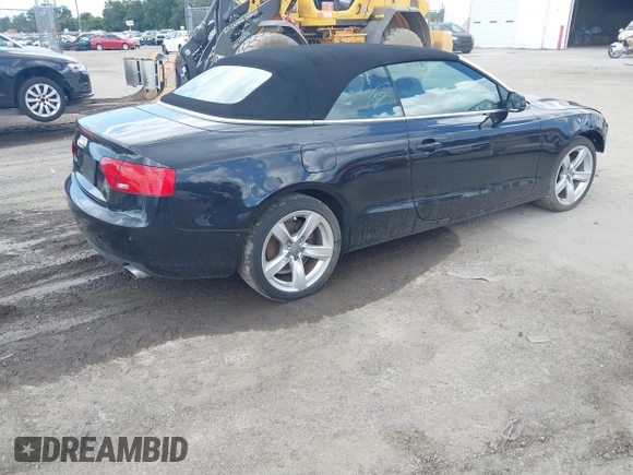 ✅ 2013 Audi A5 Premium Plus • VIN: WAULFAFH0DN012363 • Lot: 42889545. Wystawiony na IAAI z przebiegiem 83 355 mil. Bezpłatny archiwum sprzedaży aukcyjnych z USA i szczegółowy raport historii pojazdu na DreamBid. Zdjęcie 4.