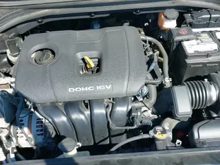 ✅ 2018 Hyundai Elantra SEL • VIN: KMHD84LF8JU591752 • Lot: 43172367. Listed on IAAI with 57,957 mi. Free auction sales archive from the USA and detailed vehicle history report at DreamBid. Image 21.